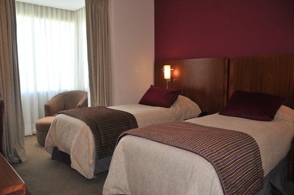 Antu Malal Hotel Plaza Huincul ภายนอก รูปภาพ