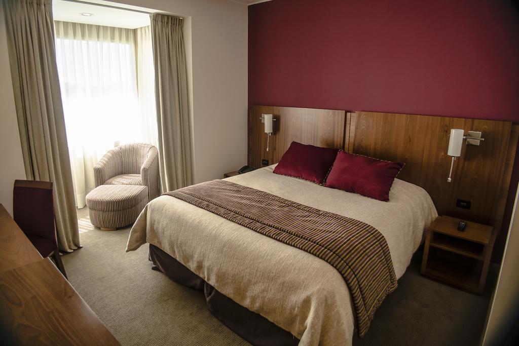 Antu Malal Hotel Plaza Huincul ภายนอก รูปภาพ